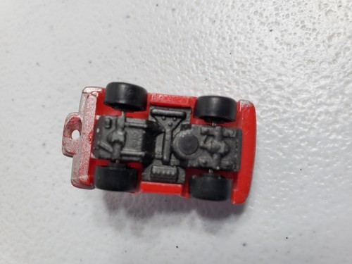 Micro Machine Red Ford Thunderbird MM /16 - Picture 6 of 7