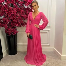Fuchsia Chiffon A-Line Mother of the Bride Dresses V-Neck Pleats Long Sleeves
