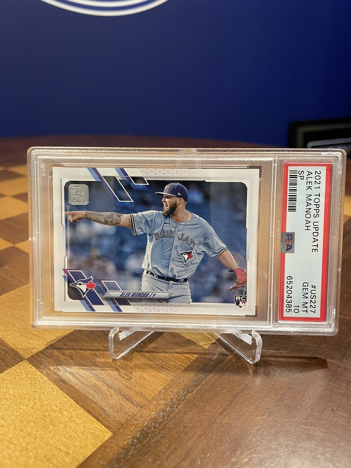 2021 Topps Update Alek Manoah SP PSA 10. Ships CDN and US