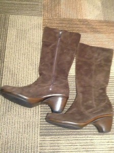 dansko boots size 38