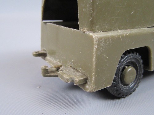 B702 Jouet Bazar MOB France Land Rover 109 Militaire Plastique - Picture 7 of 10