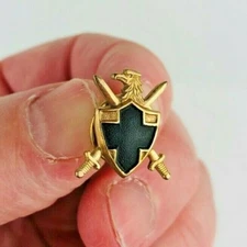 Coat of Shields Tie Tack Vintage Military Insignia Pin   *Z-12h