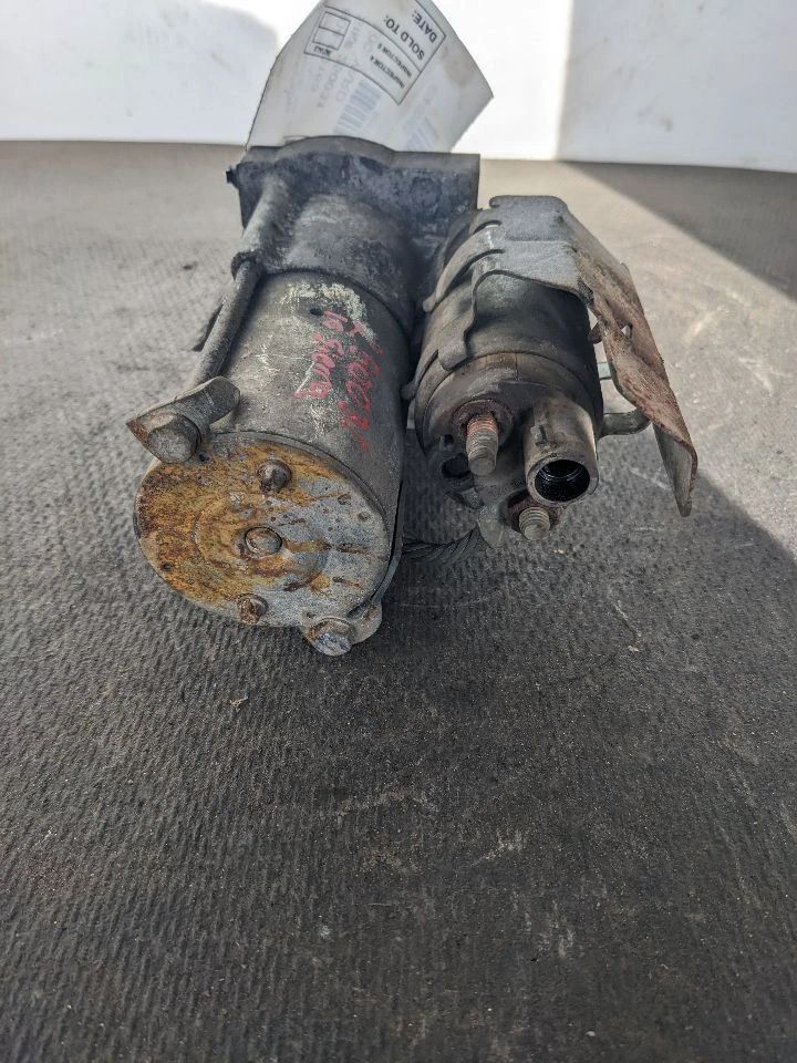 Motor de arranque compatible con furgoneta Express 2500 09-17 1158364 Foto 2 de 4