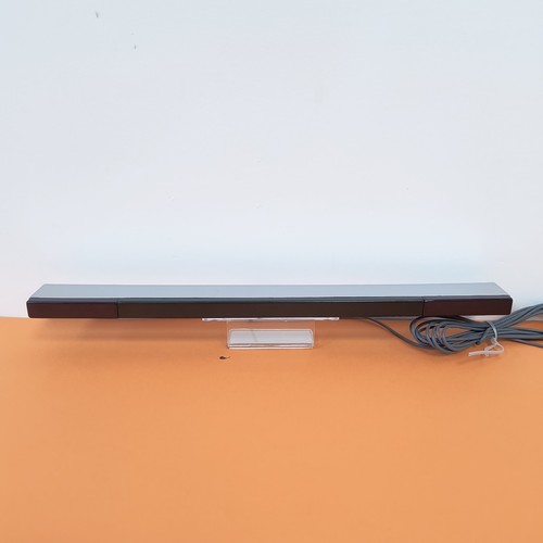 Console NINTENDO WII + SENSOR BAR + CONTROLLER WII MOTION PLUS INSIDE + CAVI - Foto 16 di 19
