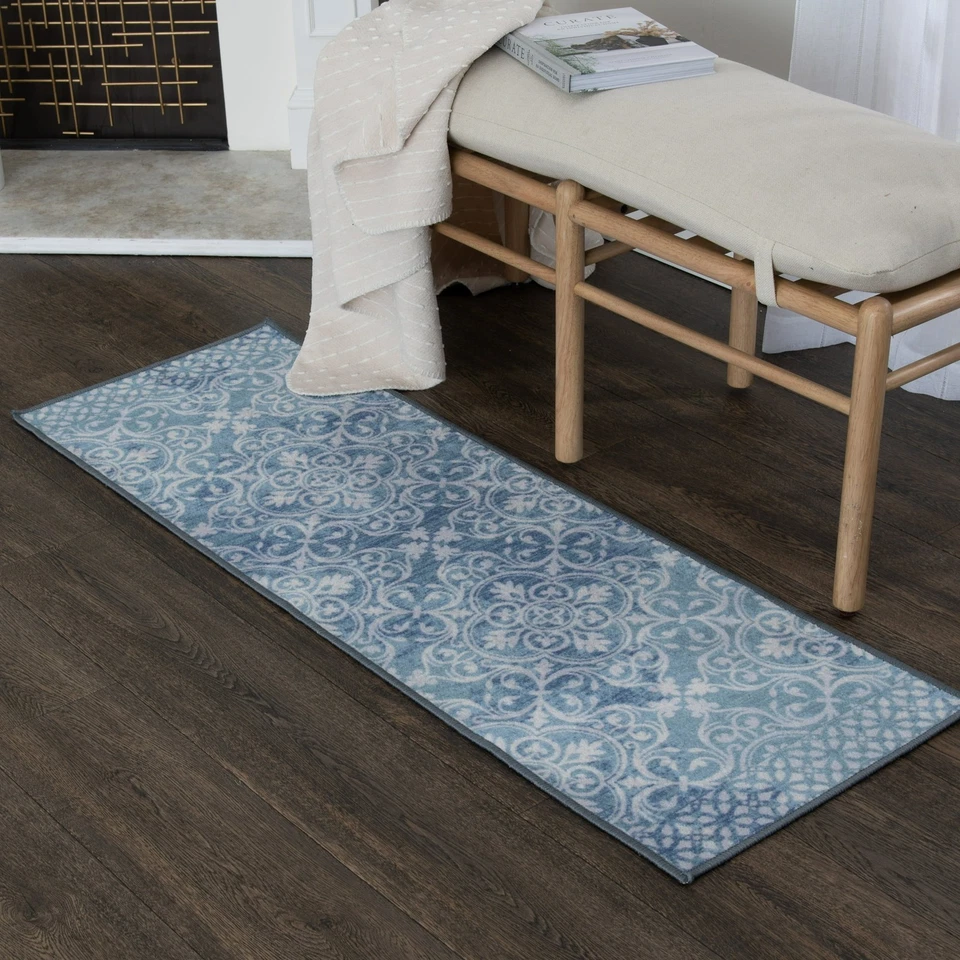 Tapete de corredor Mainstays Medallion 20"x60" azul-petróleo tapete interno tapete de corredor - Imagem 3 de 4