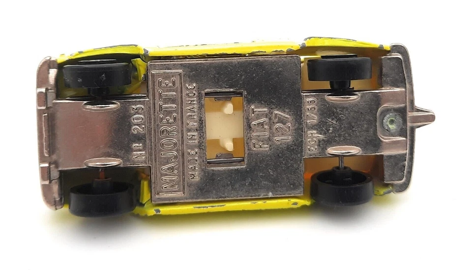 Majorette 203 Fiat 127 giallo. Prodotto in Francia. metallo 1/55 - Immagine 3 di 3