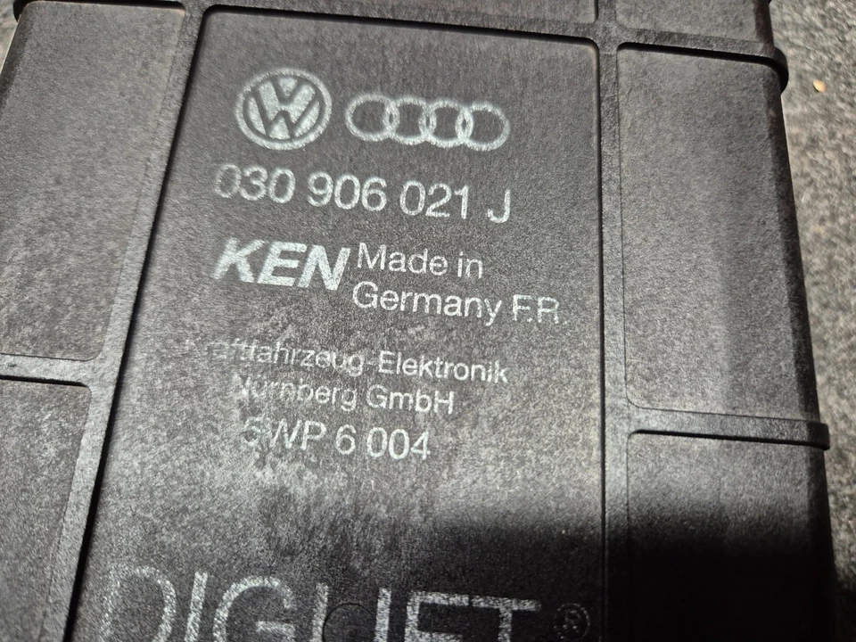 Centralina motore VW Golf mk2 Jetta mk2 1.3i NZ ECU 030906021J - Immagine 4 di 4