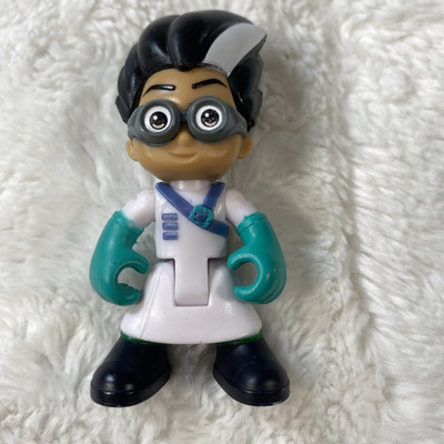 Romeo Mad Scientist Robot Mission Villain 3 Inch P J Masks Action Figure