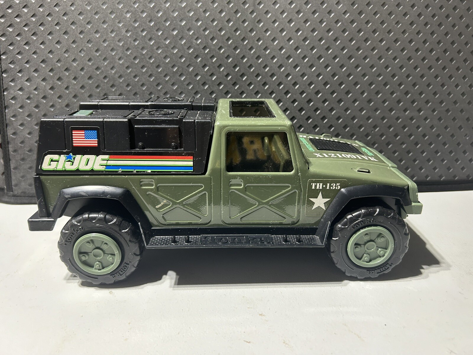 Picture 2 of 4