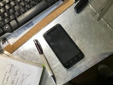 Sprint htc cell phone Without Charger for parts working unknown VINTAGE  2823