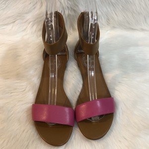 brooks brothers sandals