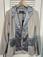 Women s Blazer