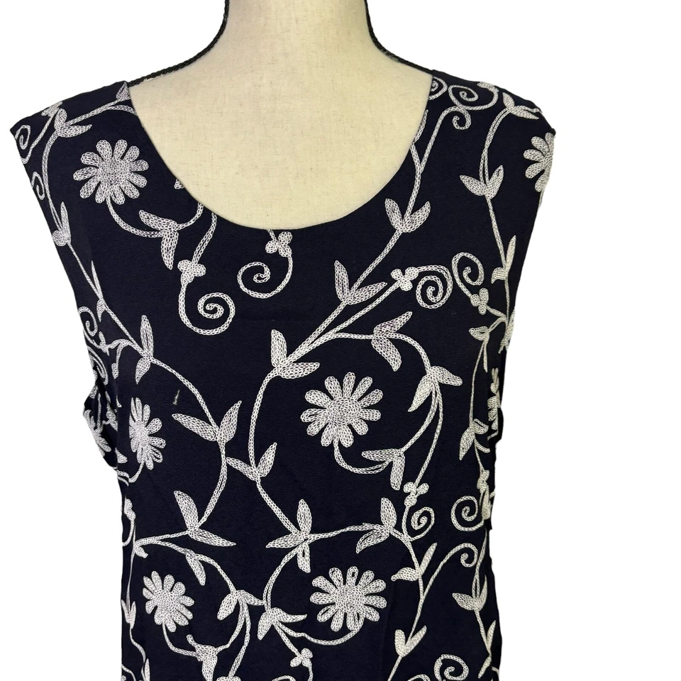 Cactus Flower Dress Womens XL Navy Blue White Floral Tie Back Vintage USA - Image 2 of 4