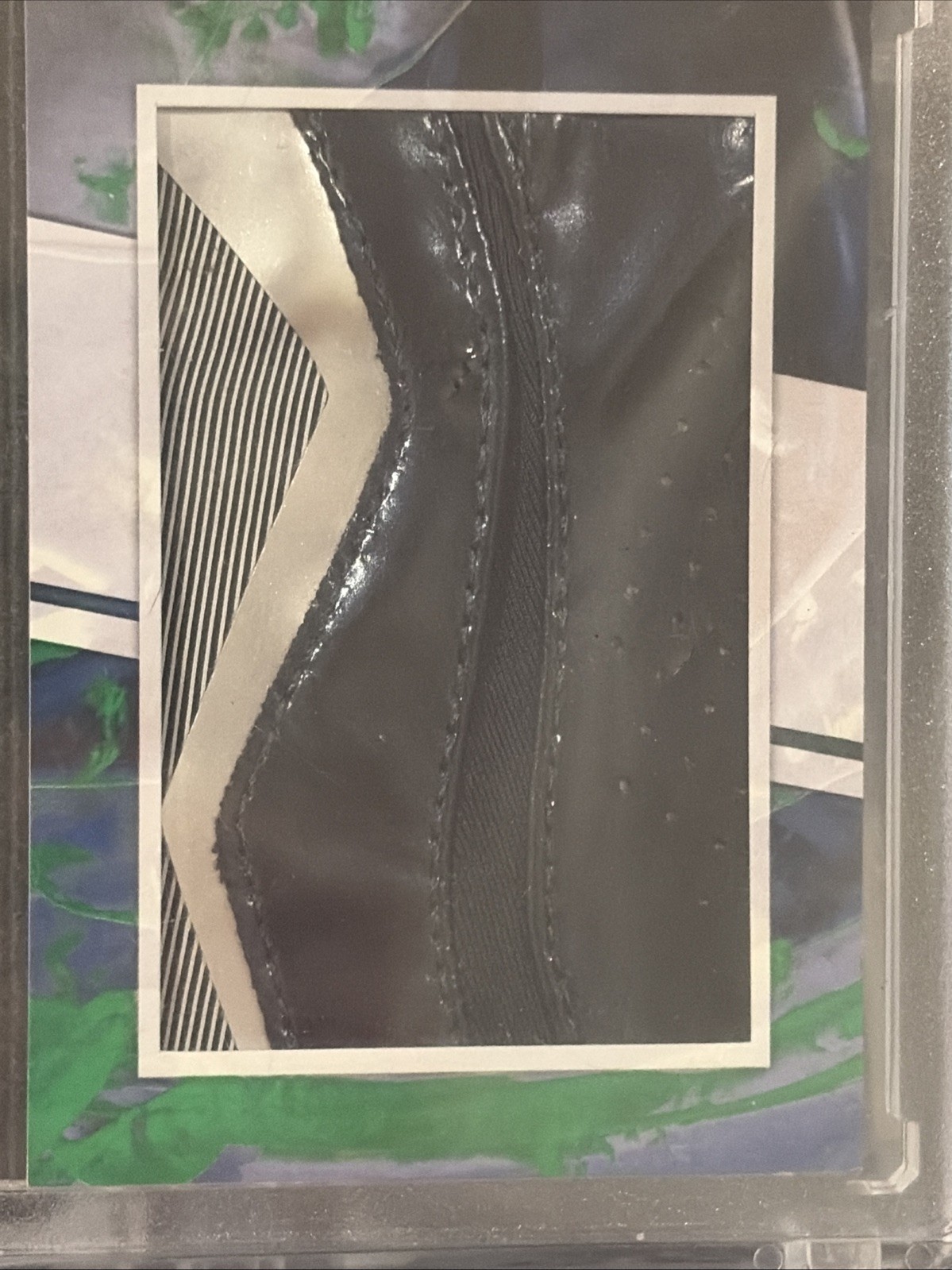 2018 Origins - 1/2 RC Booklet Patch Auto Rashaad Penny #RBA-RP Glove MEM view 4