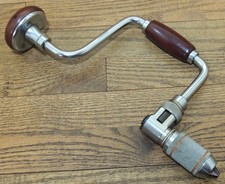 LITTLE USED STANLEY No. 923 10 IN “100 PLUS” BIT BRACE-DRILL-ANTIQUE HAND TOOL