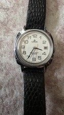 Lorus Quartz Analog Watch with Date Display and Black Bracelet Untested