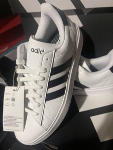 adidas gazelle silver green womens Tenis Urbano Adidas color Negro para Mujer