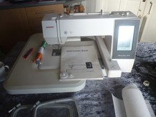 Janome Memory Craft 500E Embroidery Machine with 2 HOOPS and Table Extras.