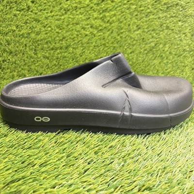 OOFOS OOcloog Clog Mens Size 9 Black Beach Outdoor Slip On Recovery Sandals