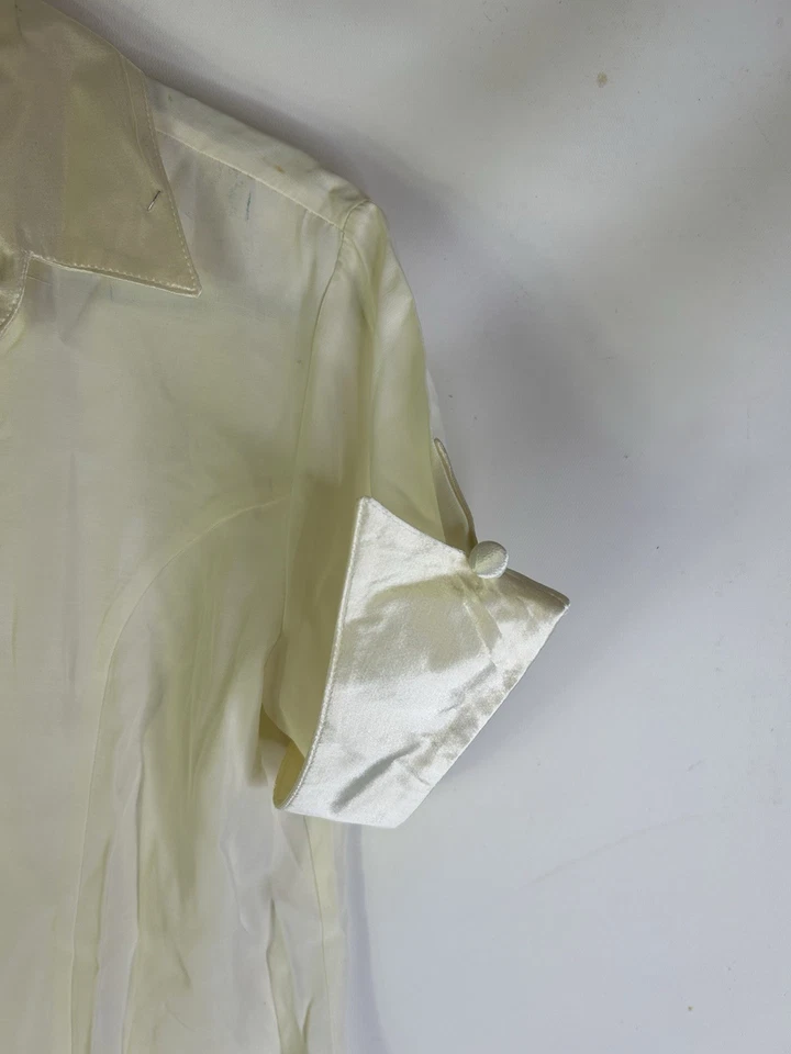 Camisa De Colección Años 90 Para Mujer Grande Cuello Satinado Puños Botón Dinero Antiguo Elegante EE. UU. Foto 3 de 4