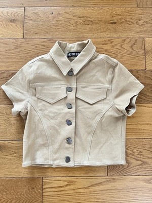 THE KRIPT Beige Cotton Cropped Collared Short Sleeve Button-Up Top Heart Accent