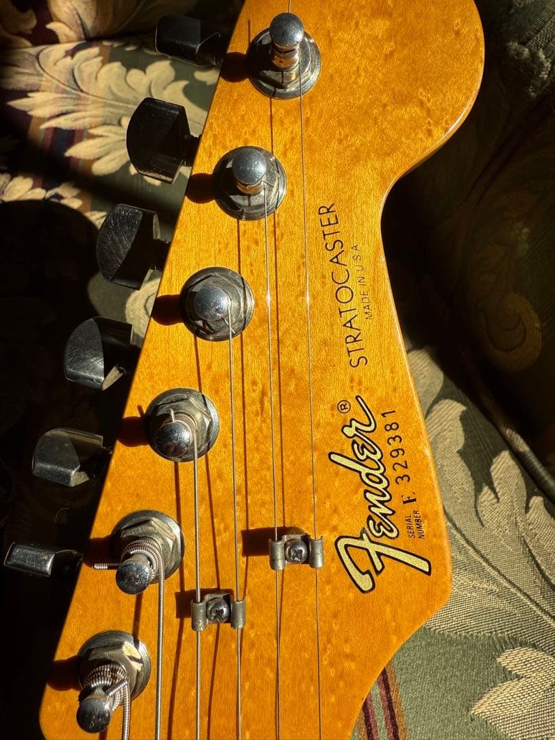 1983 Fender USA Stratocaster/Stratocaster | eBay