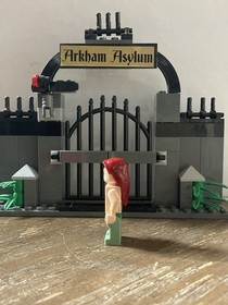 Lego Batman Poison Ivy 7785 Minifigure 2006 (Read Description) DC Comics