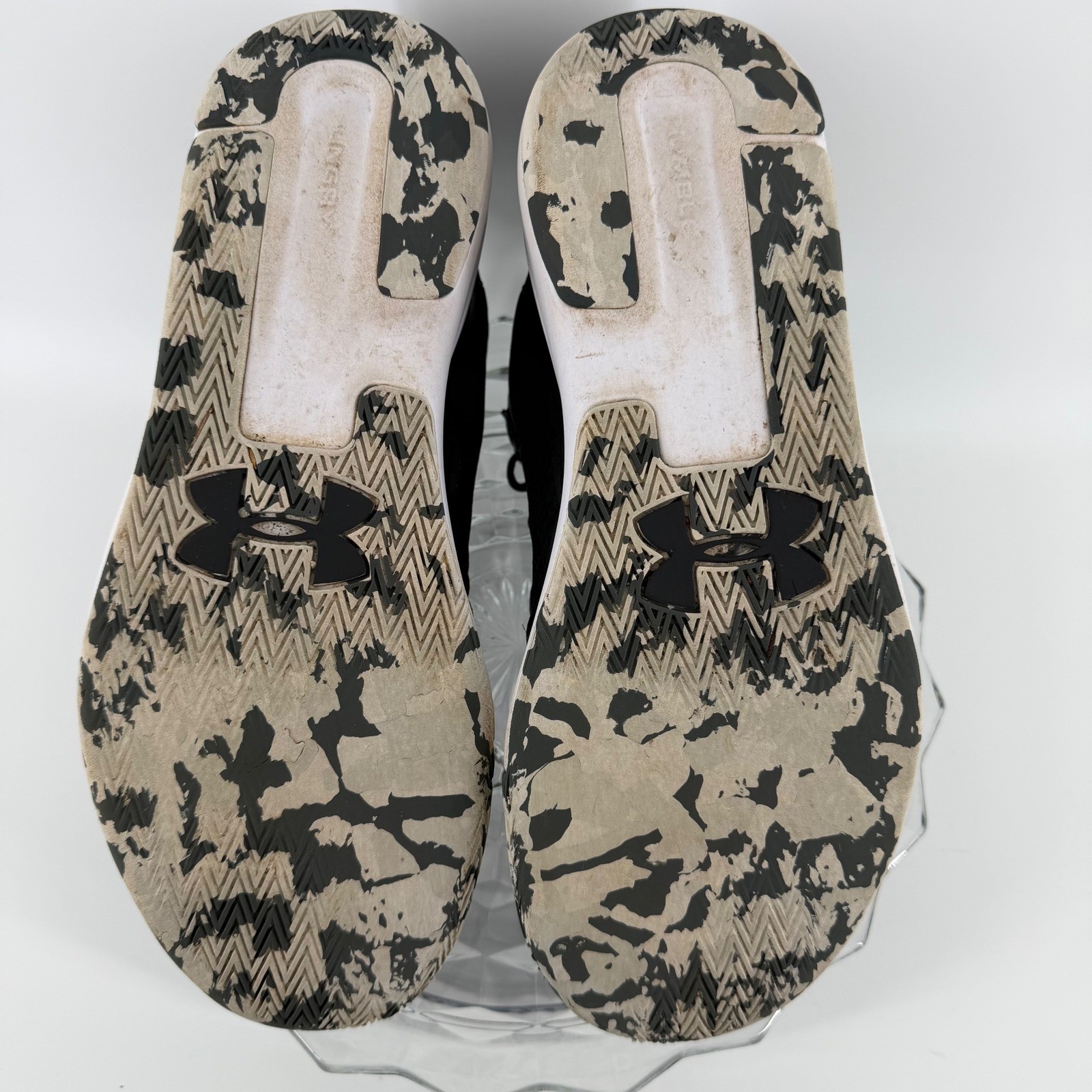 Under Armour Basketball Shoes Black Gold Men Size 13 M 14.5 W  EUC thumbnail 7