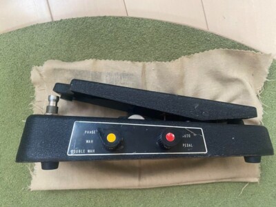 KORG Mr.Multi FK-2 マルチエフェクター ワウ/フェイザー 1970s Korg FK-2 Mr. Multi Wah / Phaser Pedal - YouTube