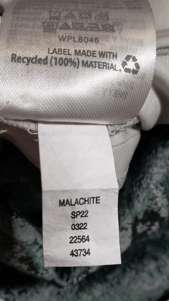 Edredón King Malaquita Hotel Collection. Nueva venta al por menor $465 Foto 4 de 4