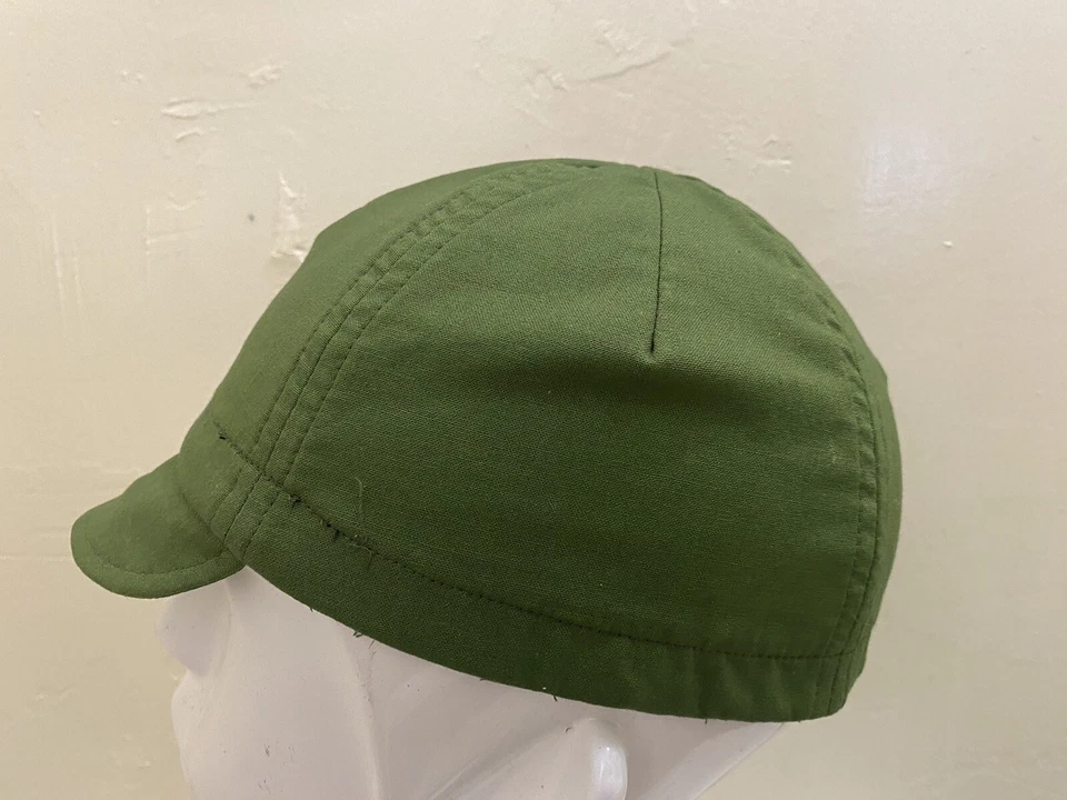 TAMPA DE CICLISMO 4 PAINÉIS COR OLIVA FEITA À MÃO NOS EUA - Imagem 2 de 4