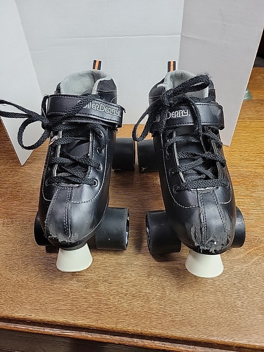 Roller Derby RD STR Seven Skates size Adult Men Black Low top Ankle
