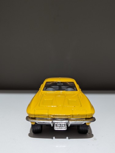 1/32 scale die cast "Sting Ray" 1963 - Picture 2 of 4