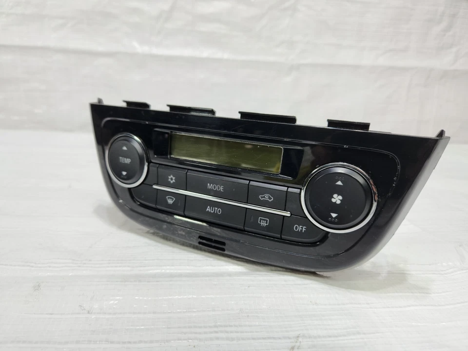 Mitsubishi Mirage 2020 2021 calefacción aire acondicionado control de temperatura OEM 7820B301XA Foto 3 de 4