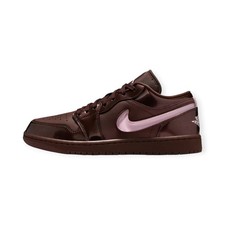 Air Jordan 1 Low Valentines Day Chocolate 202...