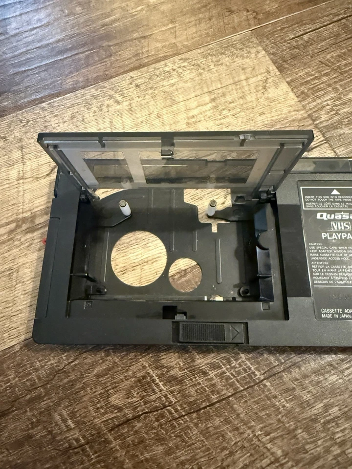 QUASAR VHS-C Cassette Adaptor VHS Playpack Tape Playback VYMS0066 w/ Sleeve - Image 3 of 4