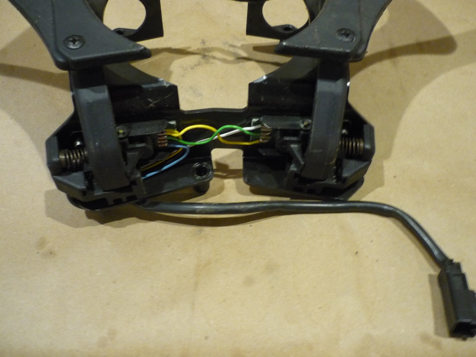Ferrari 360 - F1 Paddle Lever Shifter Assembly  - P/N 176335