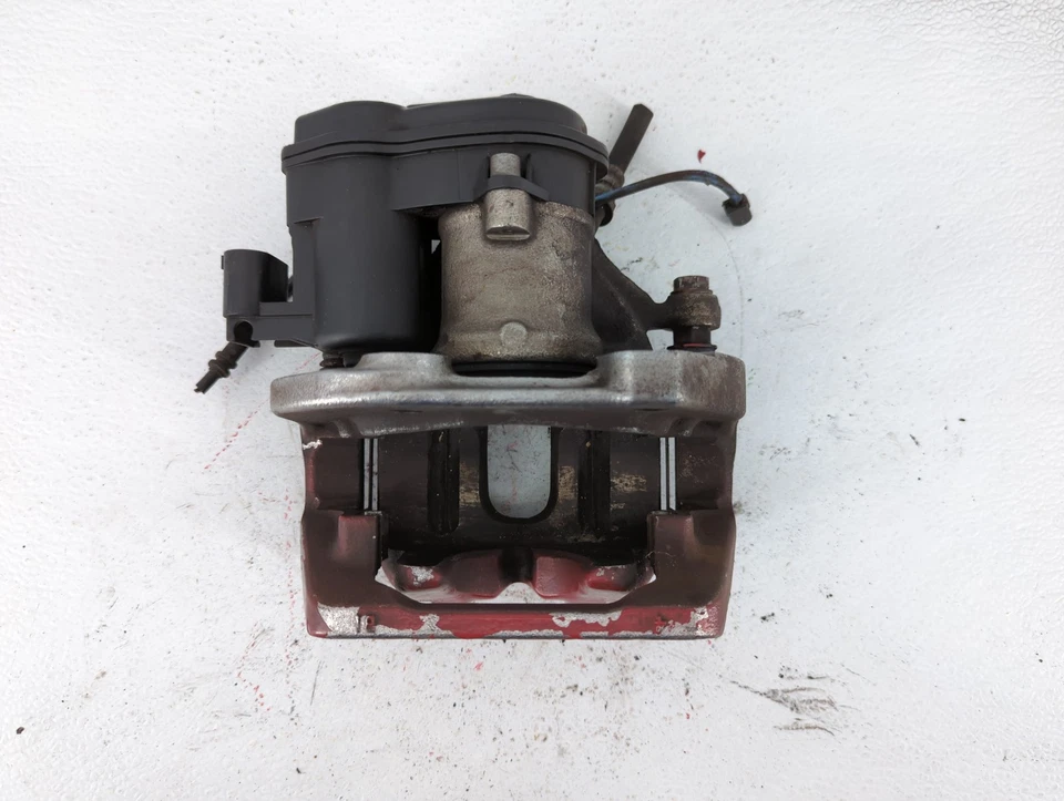 Pinza de freno delantero izquierdo bmw 550i 2011-2016 VDT48 Foto 2 de 4