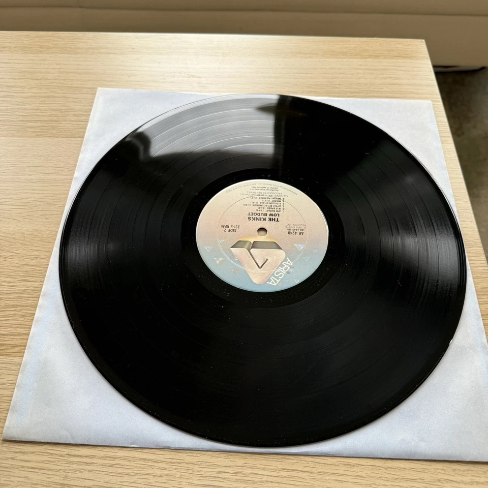 1979 The Kinks-Low Budget US Vinyl Lp Complete W/Hype Sticker +SHRINK! Excellent Foto 3 de 4