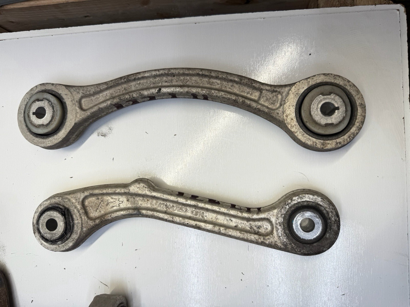2014-2017 Maserati Ghibli AWD Rear Left Driver Side Control Arm Arms Set 5