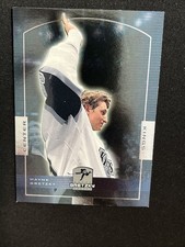2000-01 UD Hockey Hall Of Fame Career HOF 16 Wayne Gretzky