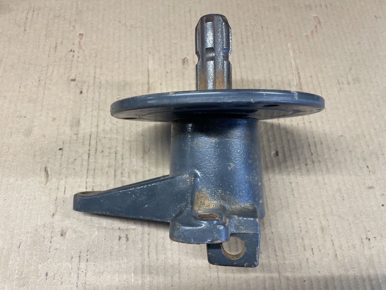 Large Pulley Shaft And Housing Assembly for Vicon CM2200 CM2400 disc mowers