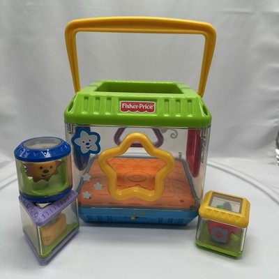 Fisher Price Peek A Boo Blocks Musical Shape Sorter Activity Cube 2003 WORKS