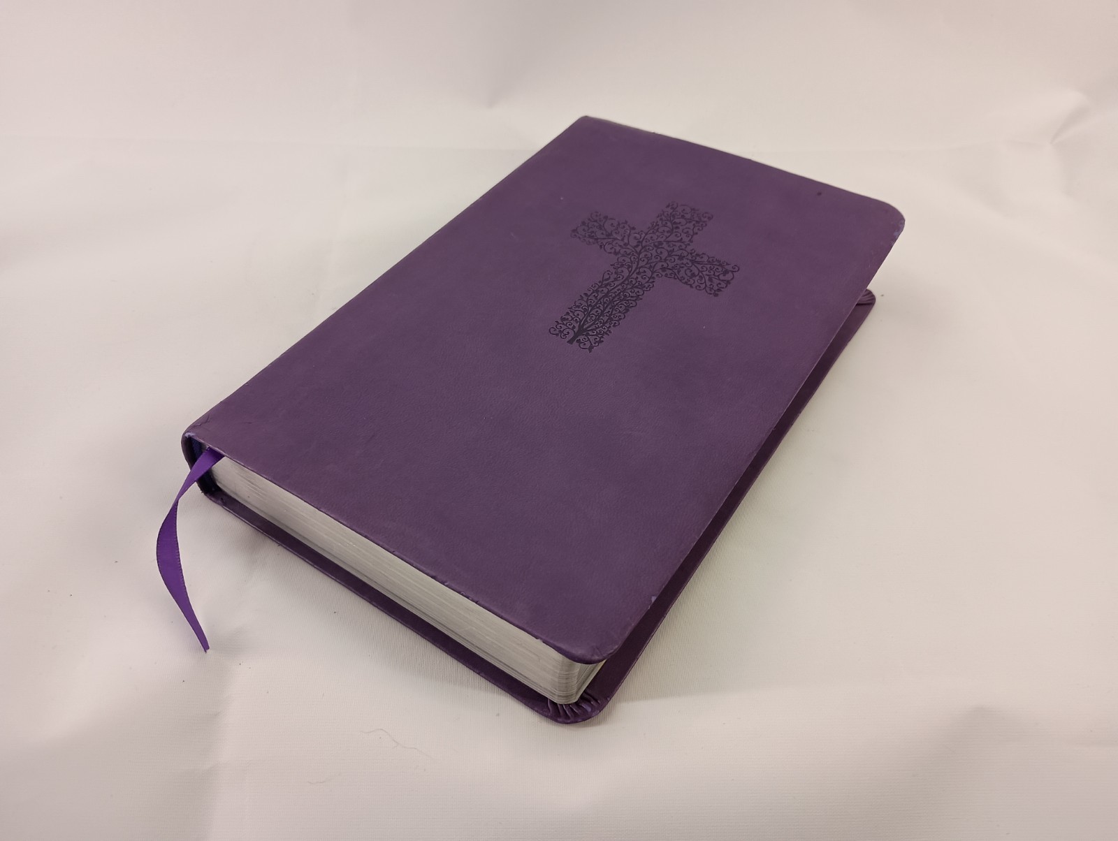 2006 NKJV Giant Print Holy Bible in Purple Leather