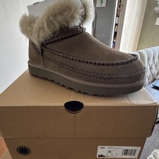 Women  s Ugg Classic Ultra Mini Alpine Color HCK Size 8