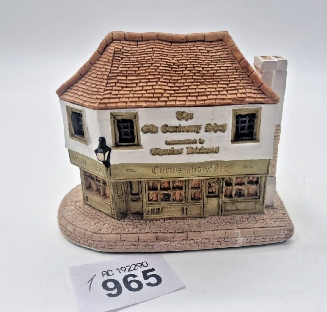 Lilliput Lane - The Old Curiosity Shop