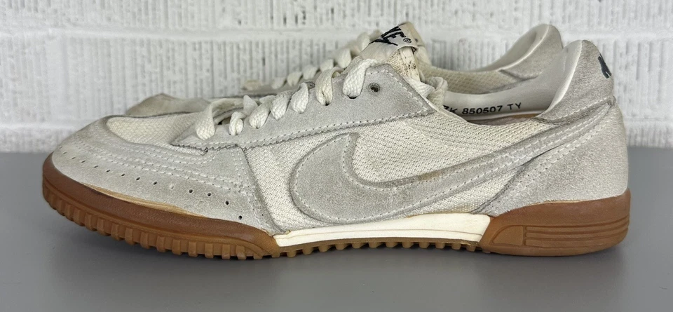 1980's Nike Focus Ace Womens Trainer Sneakers Gum Sole Suede 7.5 Vintage - Image 3 of 4