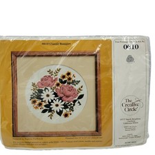 The Creative Circle Needlepoint Kit Vintage 0610 Classic Bouquet Picture