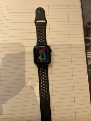 apple watch serie 6 44mm nike edition