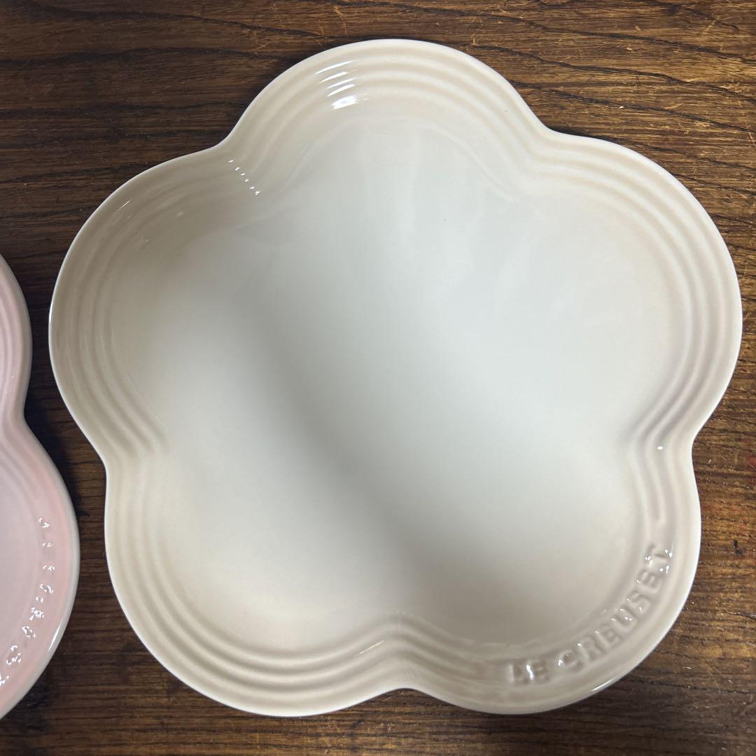 Le Creuset Flower Plate 23Cm Set Of 2 eBay